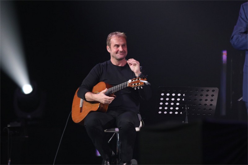 Enrico Macias in Dubai